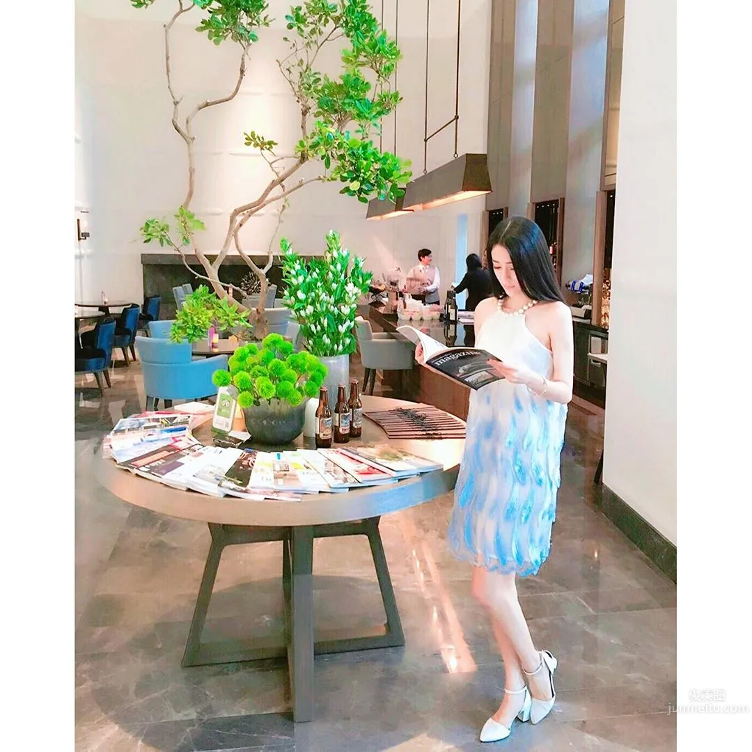 Ewa Hsu - IG Beauty with a Super Good Figure photo 13