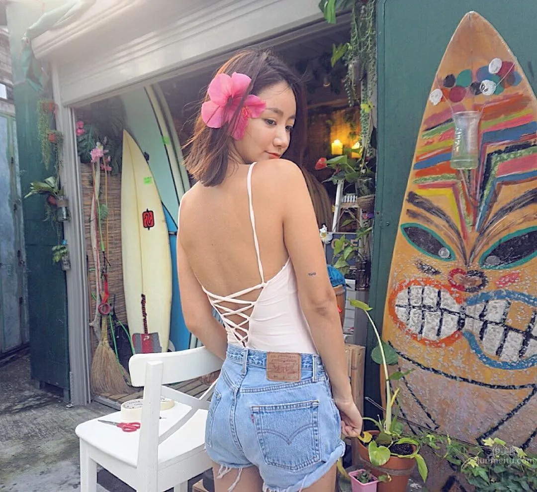 Miu Kim, South Korean Model Loves Humid Days Most photo 19