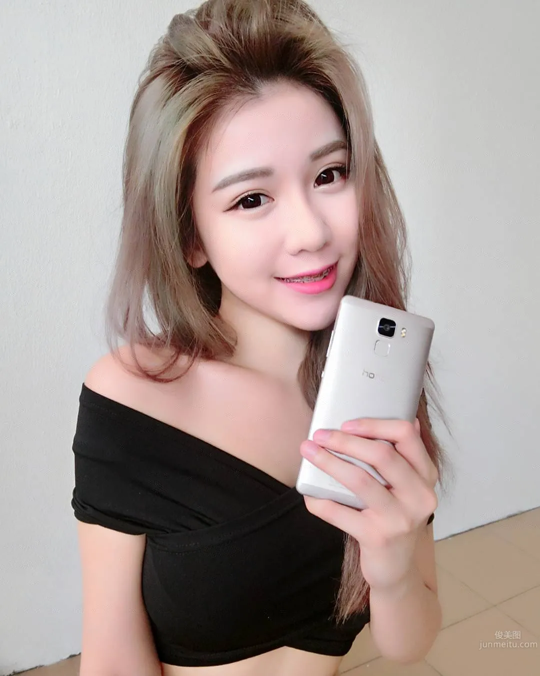 周甄娜Jenna- 身材超級正的馬來正妹 23