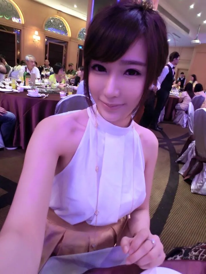 张筱于- 电力十足的白皙长腿美模～_4
