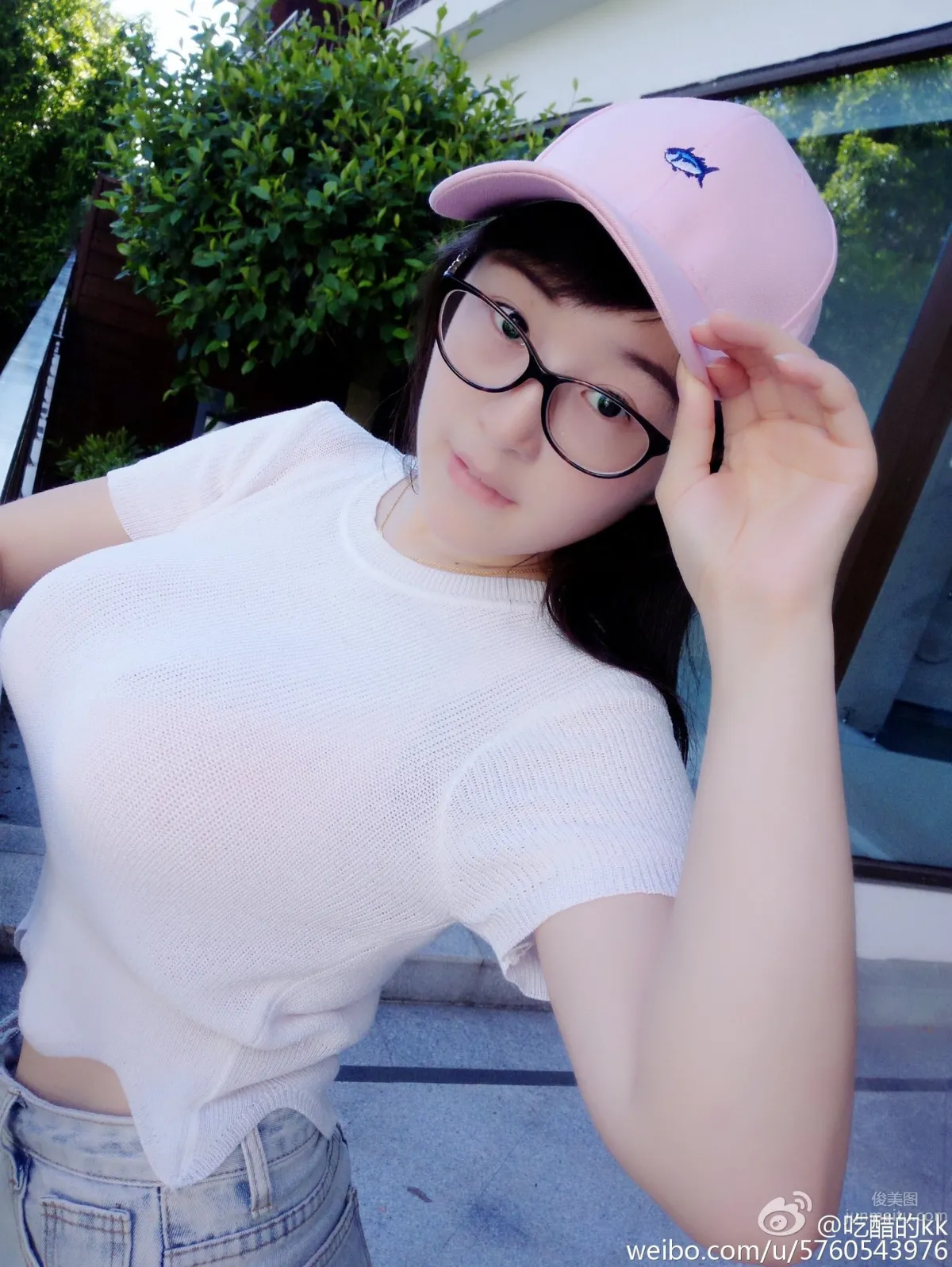 吃醋的kk- 绝对大胸美女主播私房照_0