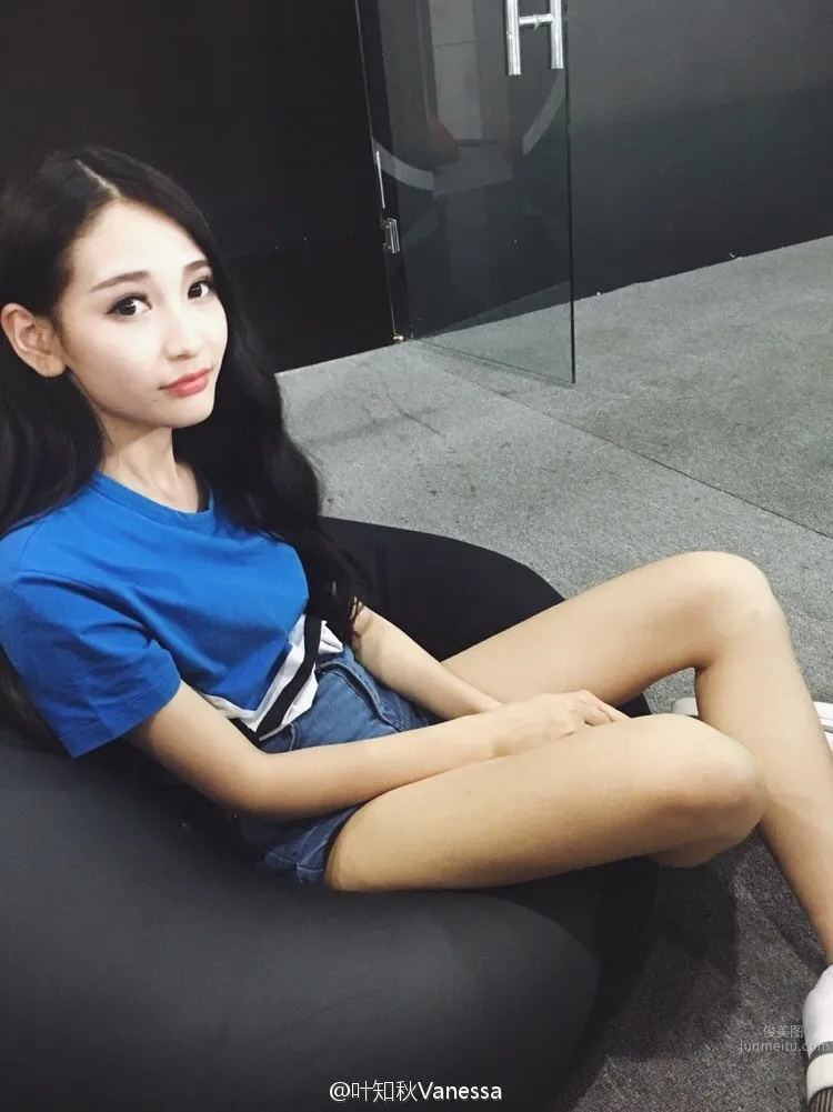 葉知秋- 很有詩意的大美女私房圖 2