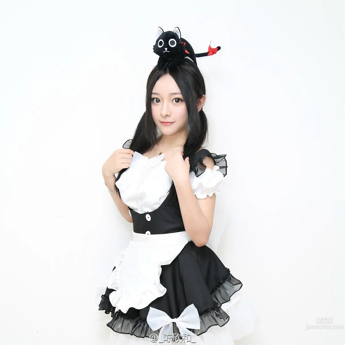 Chen Xinhe and Celia - 2012 ChinaJoy Perfect World Popular SG photo 7
