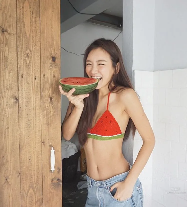 Miu Kim, South Korean Model Loves Humid Days Most photo 3