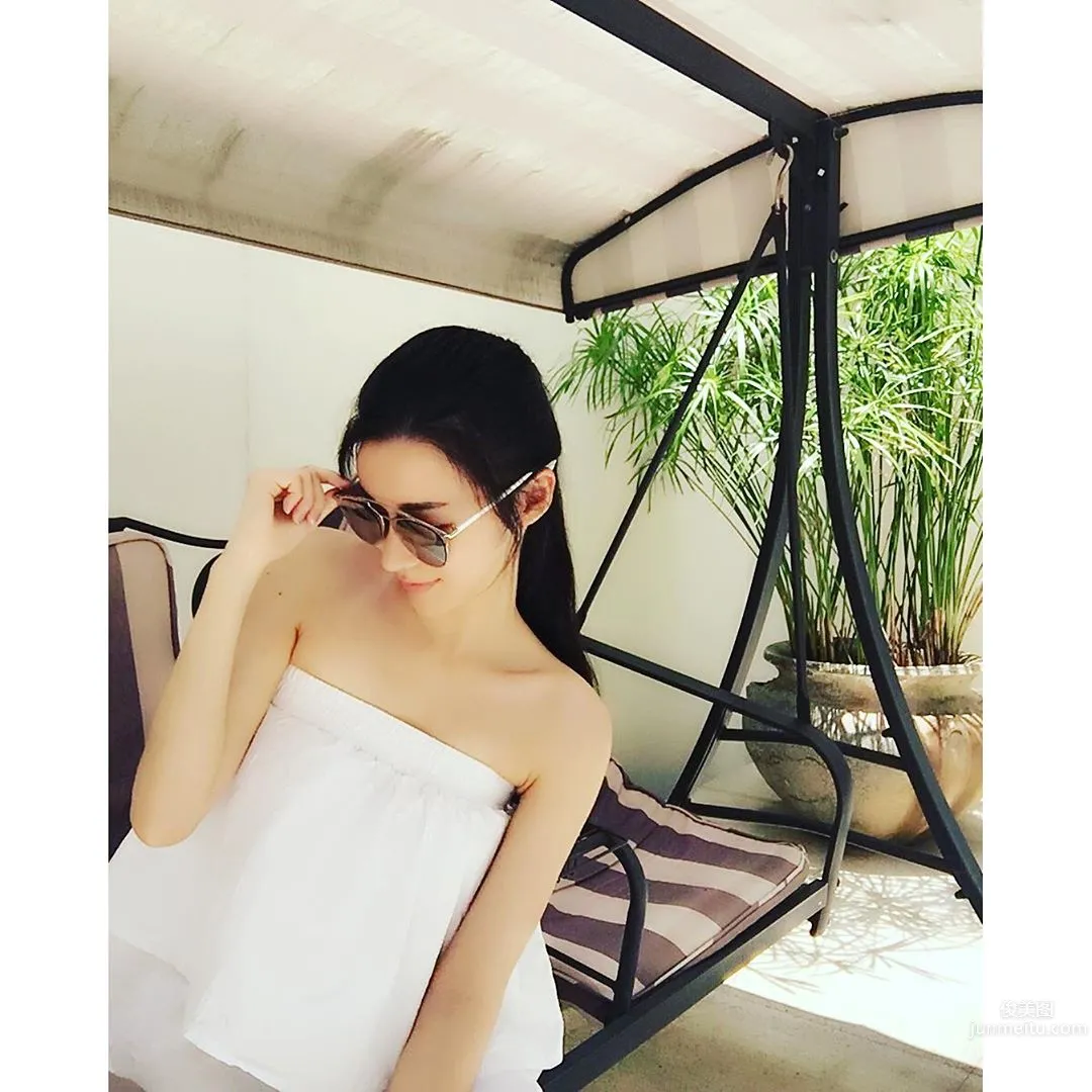 Ewa Hsu - IG Beauty with a Super Good Figure photo 11