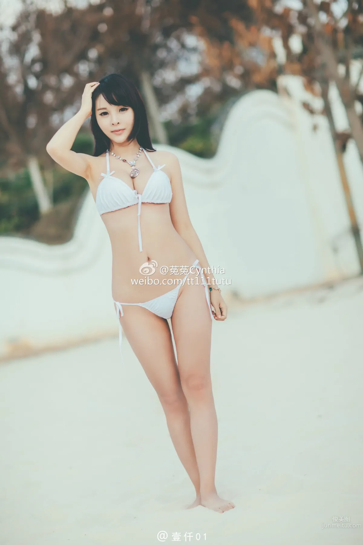 Tutu Cynthia, Big-Eyed Girl Sexy Bold Photo Shoot photo 31