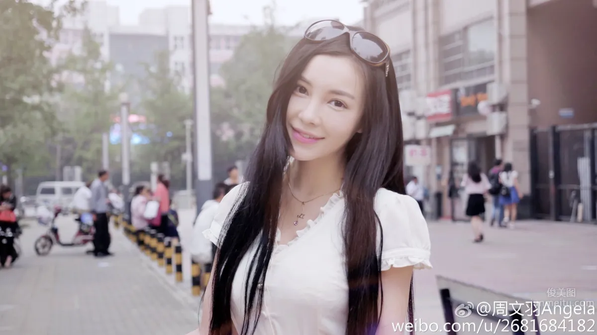 周文羽Angela- 童顔美女好身材私房美圖 14