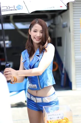 蒼憐奈- 美豔賽車女郎美圖