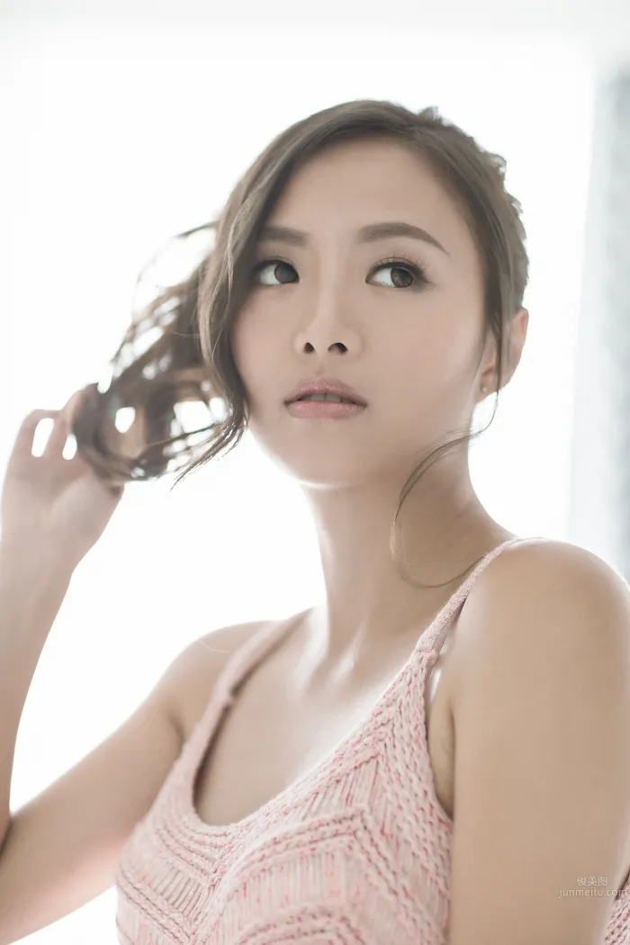 Tan Qiqi - Hong Kong's Cutest Rapper photo 10