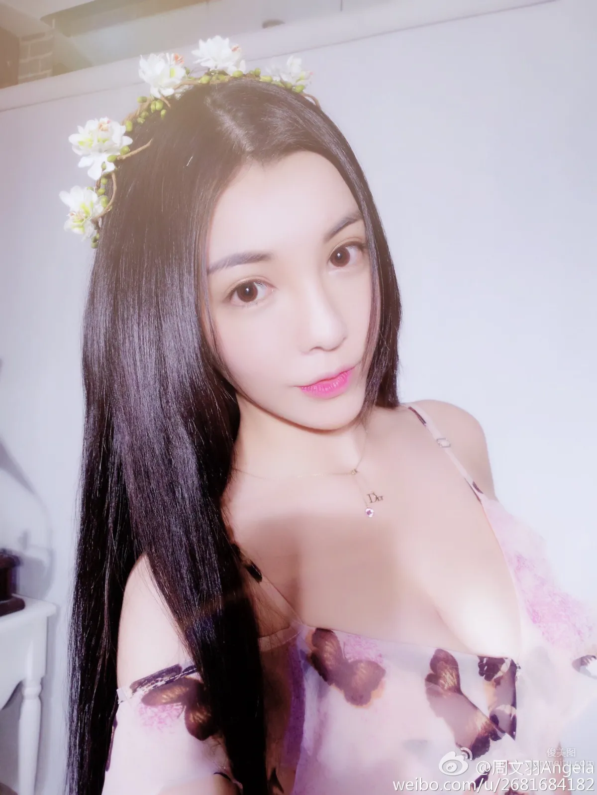 周文羽Angela- 童顔美女好身材私房美圖 12