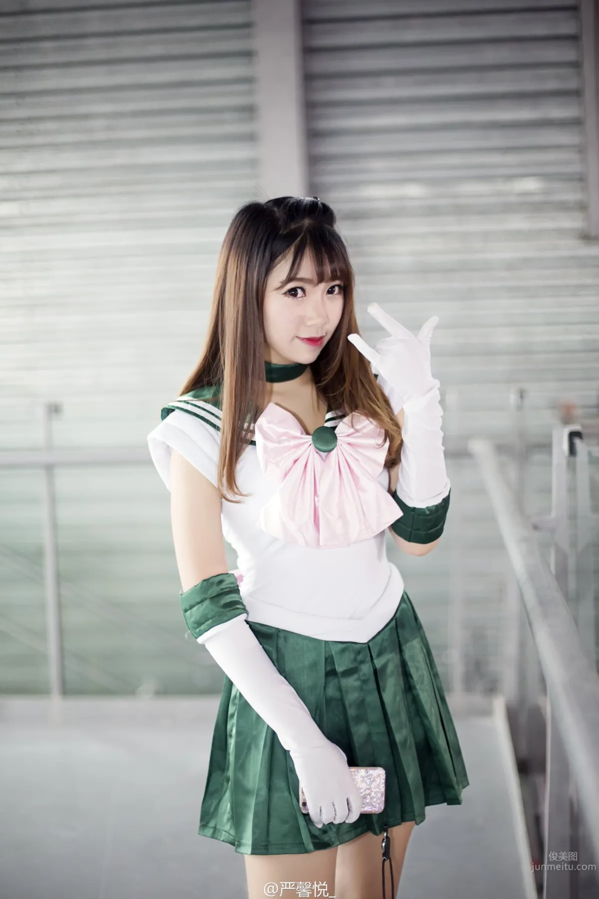 Yan Xinyue, 2016 ChinaJoy 360 Booth SG photo 7