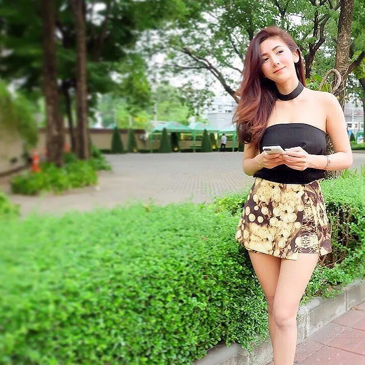 Jurarak Untao, The Thai Beauty with Perfect S-Curves and a Great Bust photo 18
