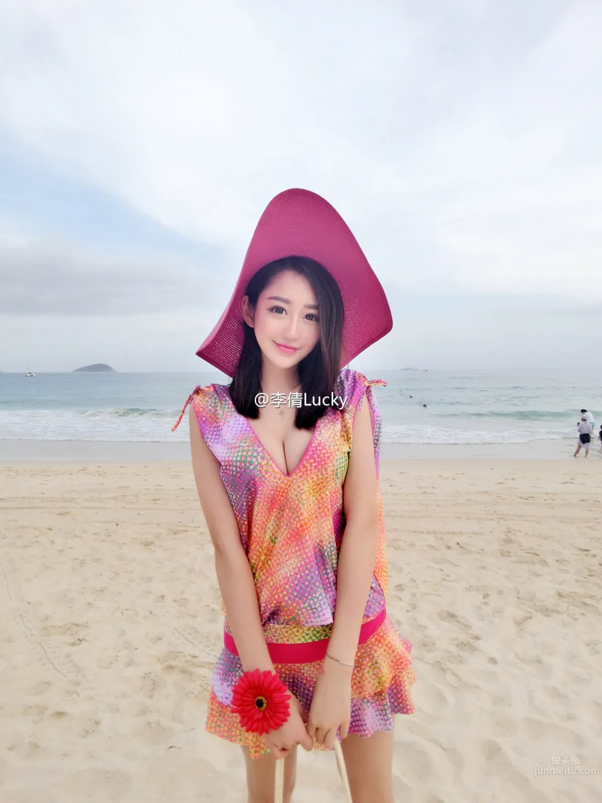 Liqian Lucky, Bikini Beautiful Photos Truly Tempting photo 2