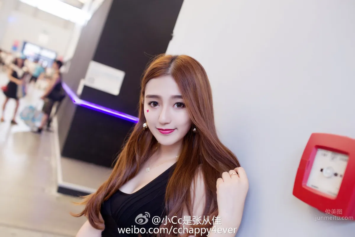 張從佳- 2016ChinaJoy雷蛇展台SG 4
