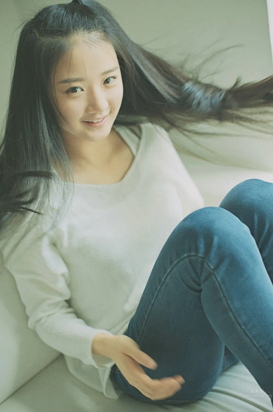 Yinyue Liao: Moon photo 28