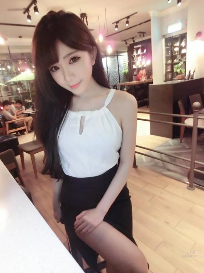 Fan Yaxuan, Sweet Beauty Who Looks Like a Doll photo 11