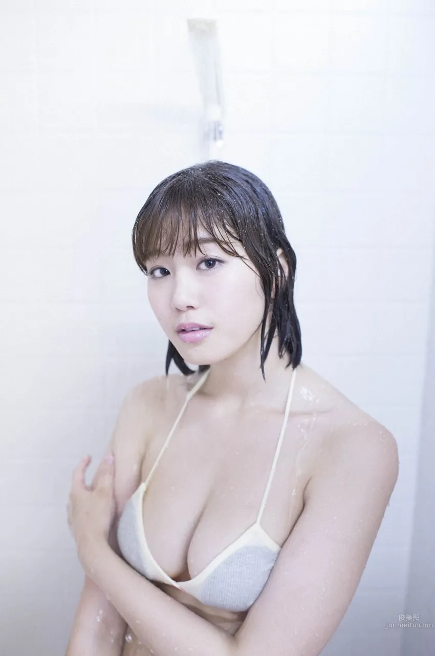 Ami Inamura, Beautiful Legs Fully Revealed! The Divine First Pitch photo 31