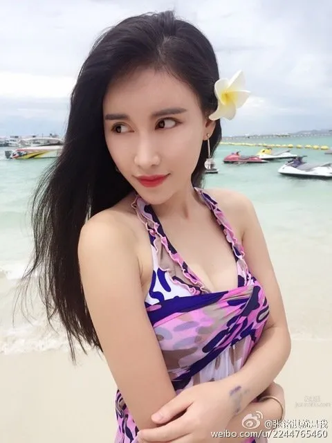 張夢藝- 高清微博私房美圖 18