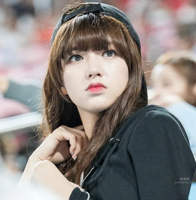 Cosmic Girls Cheng Xiao, Split Beauty Private Shoot photo 15