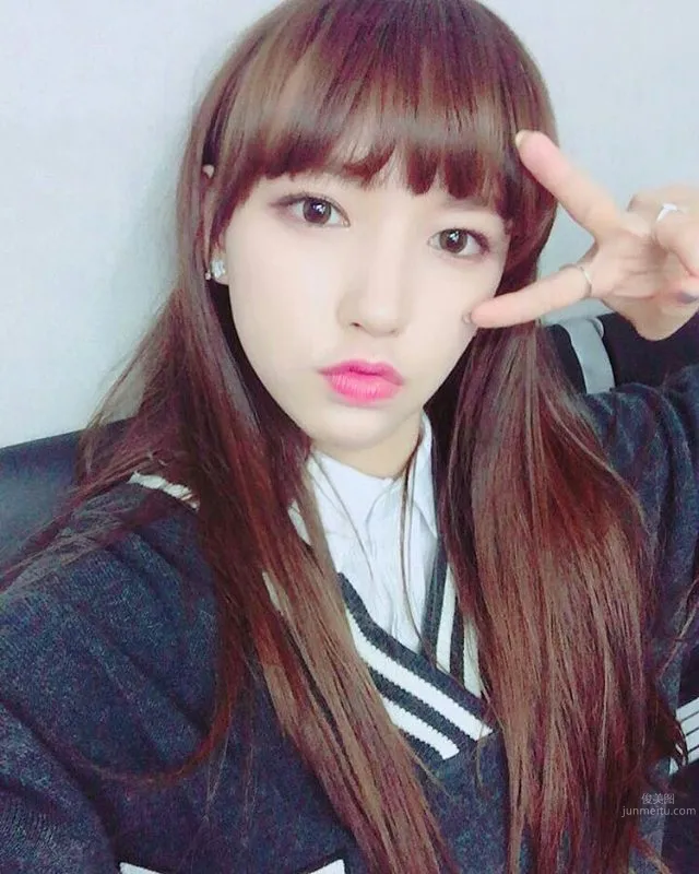 Cosmic Girls Cheng Xiao, Split Beauty Private Shoot photo 16