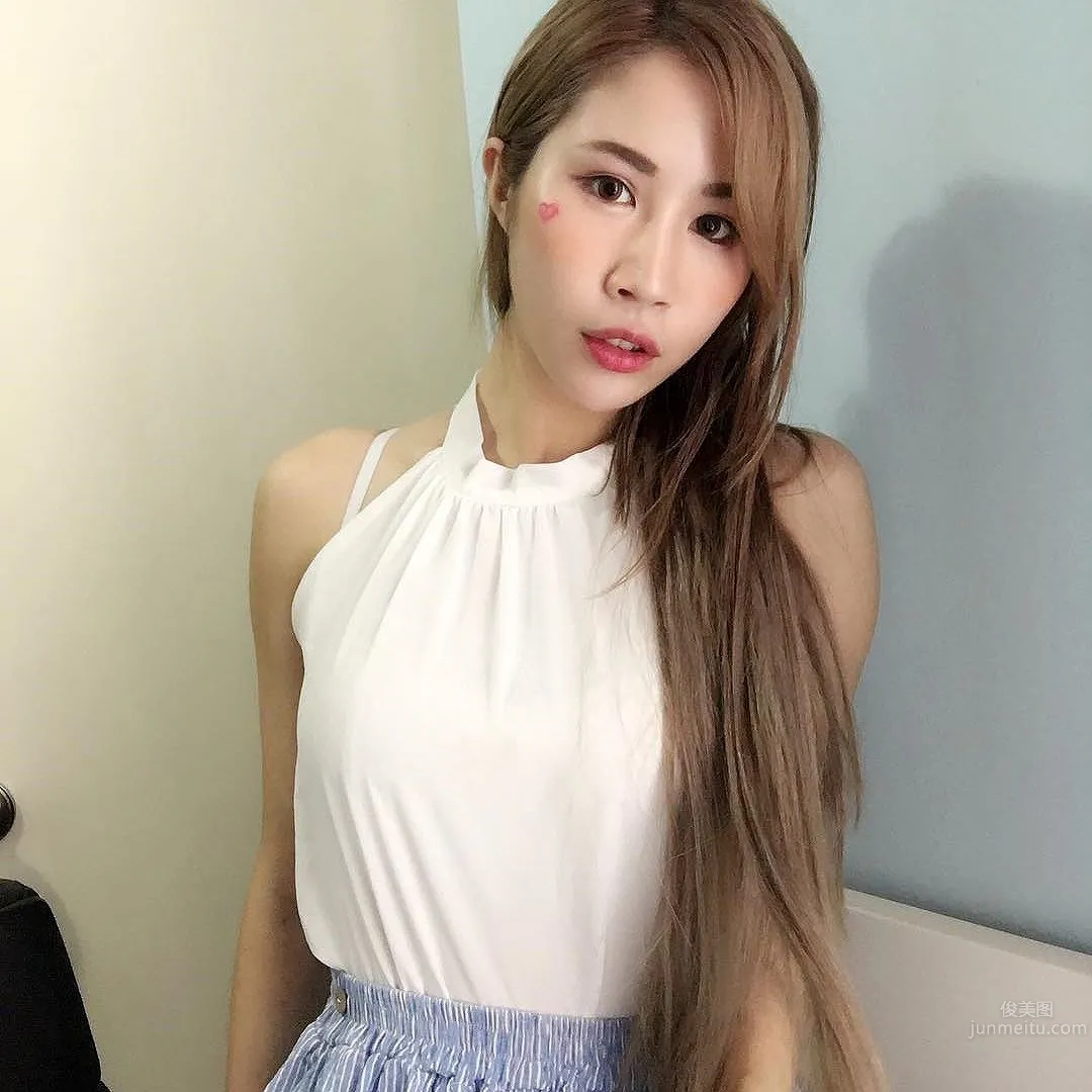 辛尤裡- 「掉奶妹」性感至極的私房美圖 23