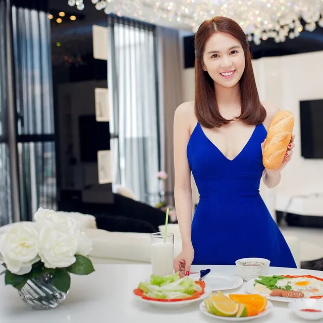 鄧玉貞(Ngoc Trinh)- 越南第一美女海量寫真 19