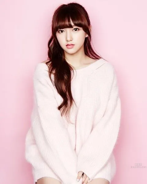 Cosmic Girls Cheng Xiao, Split Beauty Private Shoot photo 11