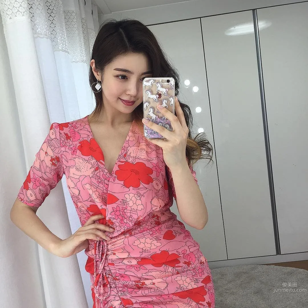 曹世輝- 南韓環球小姐36E美胸+超辣美腿海量美圖 23