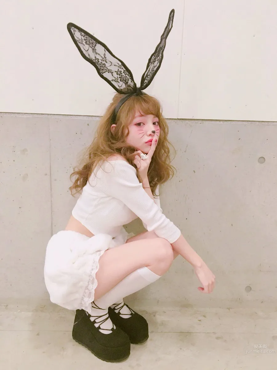 Chisato Yoshiki, Alluring Little Fairy Private Shoot photo 1