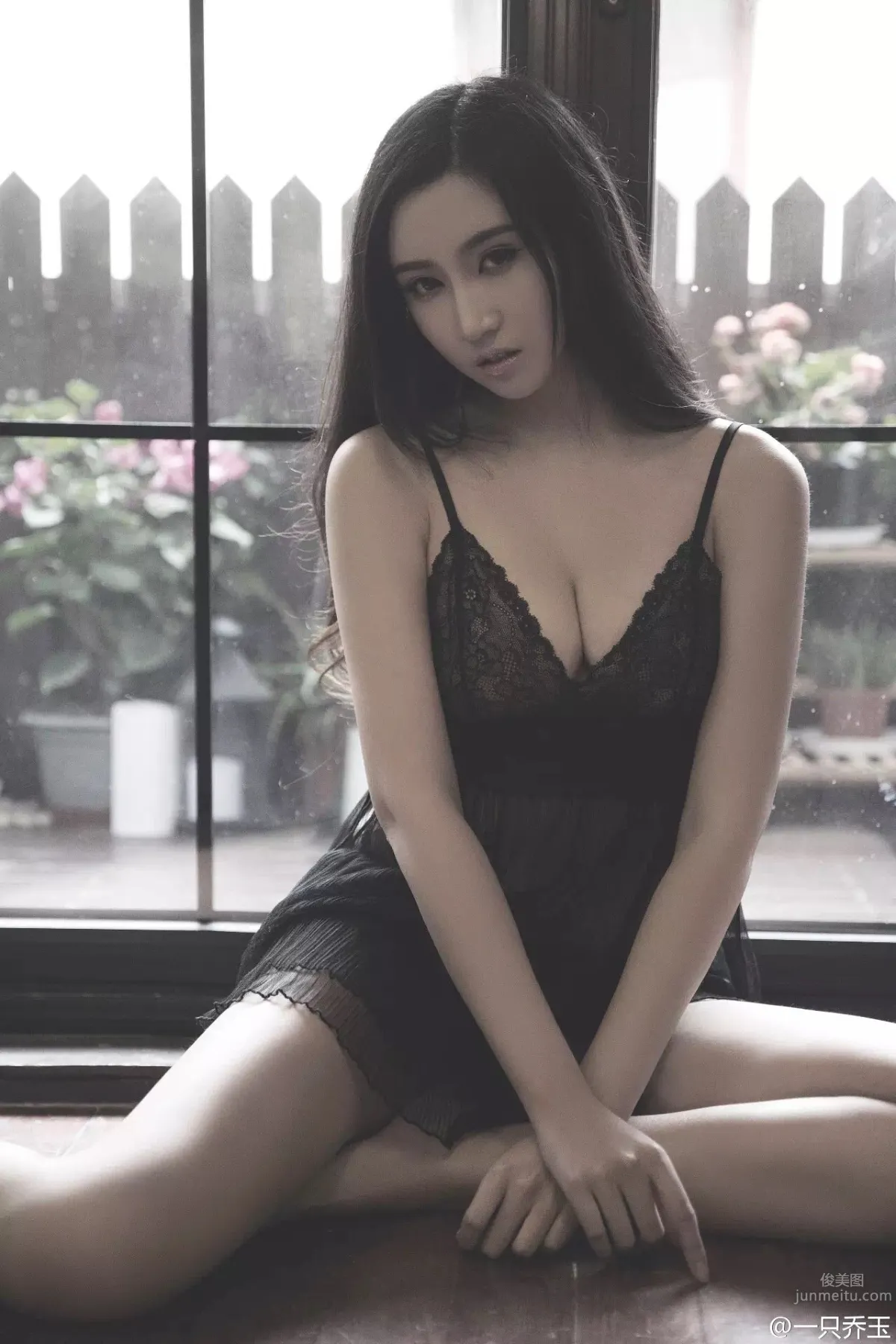 Qiao Yu - Long Legs Sexy Index Off the Charts photo 19