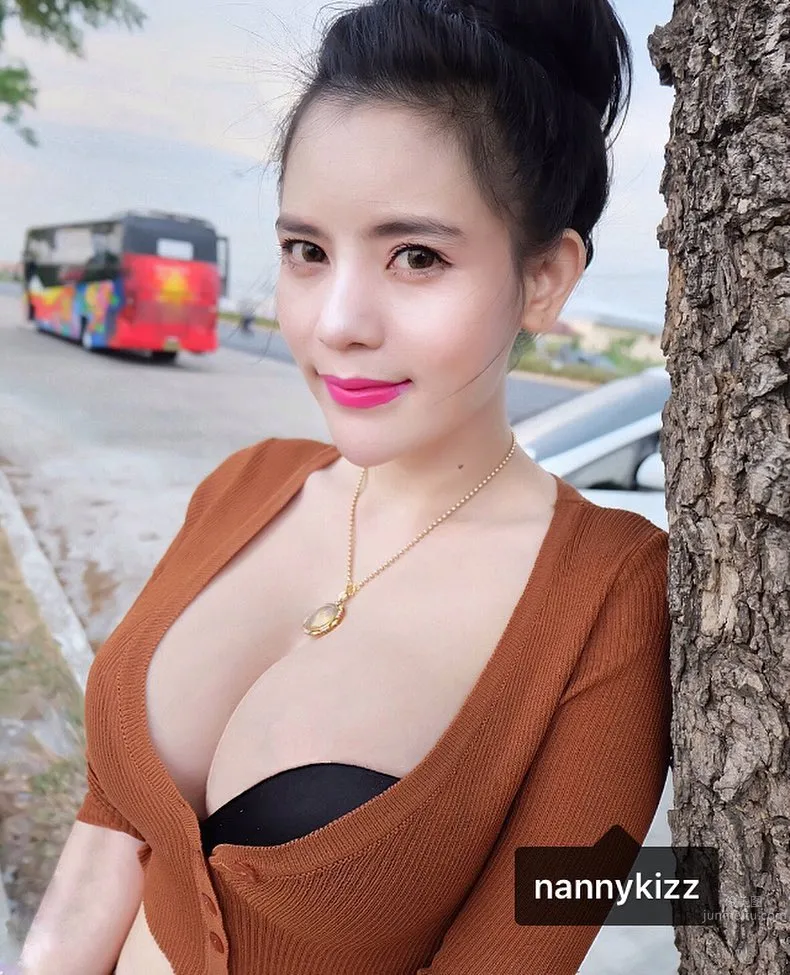 Nan Kempanta- FB粉絲超50萬的泰國胸妹 37