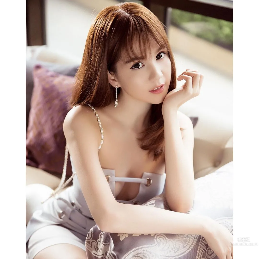 鄧玉貞(Ngoc Trinh)- 越南第一美女海量寫真 43