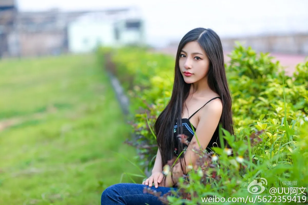 UU Awen - Super Cute Little Girl Weibo Private Shoot Photos photo 1