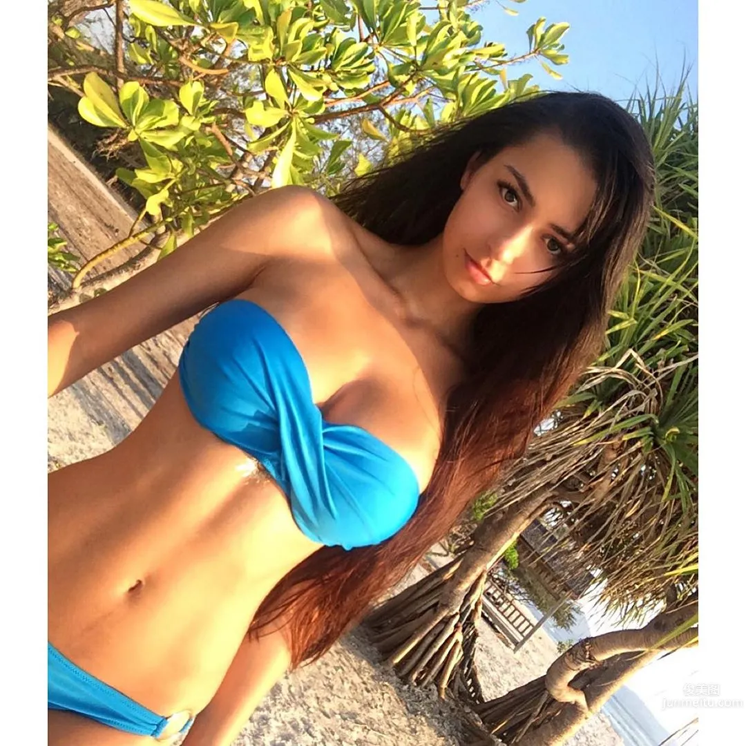 海嘉·拉芙凱蒂- 《Helga Lovekaty》全天然身材超誘人 22