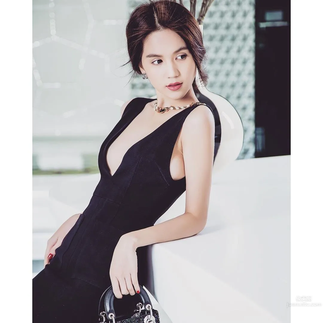 鄧玉貞(Ngoc Trinh)- 越南第一美女海量寫真 21
