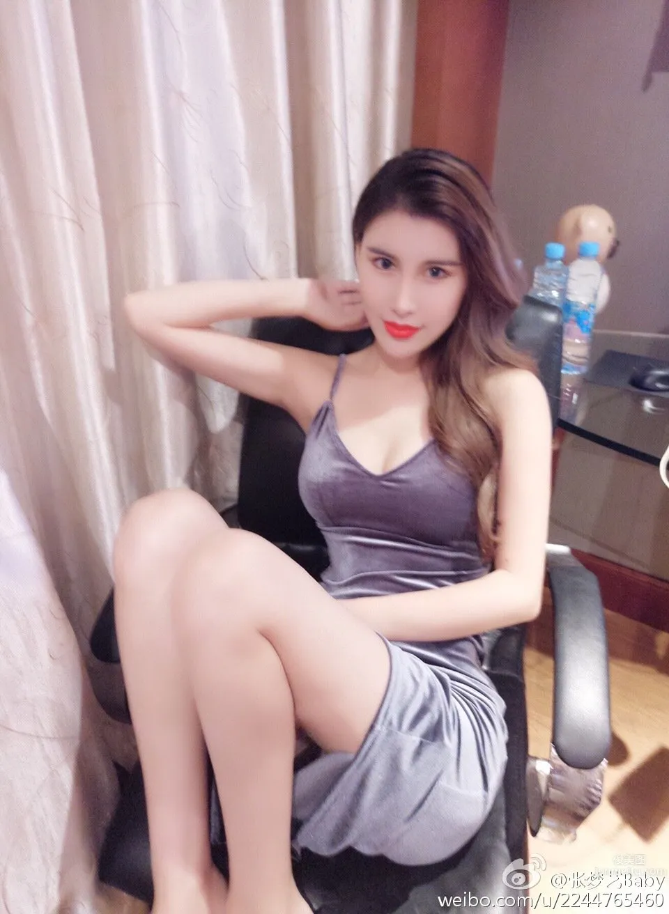 张梦艺- 高清微博私房美图_0