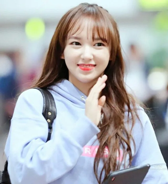 Cosmic Girls Cheng Xiao, Split Beauty Private Shoot photo 20