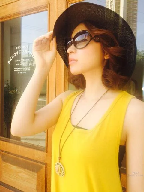 Narumi Nakakita, Gyaru Beautiful Girl Twitter Portraits photo 7