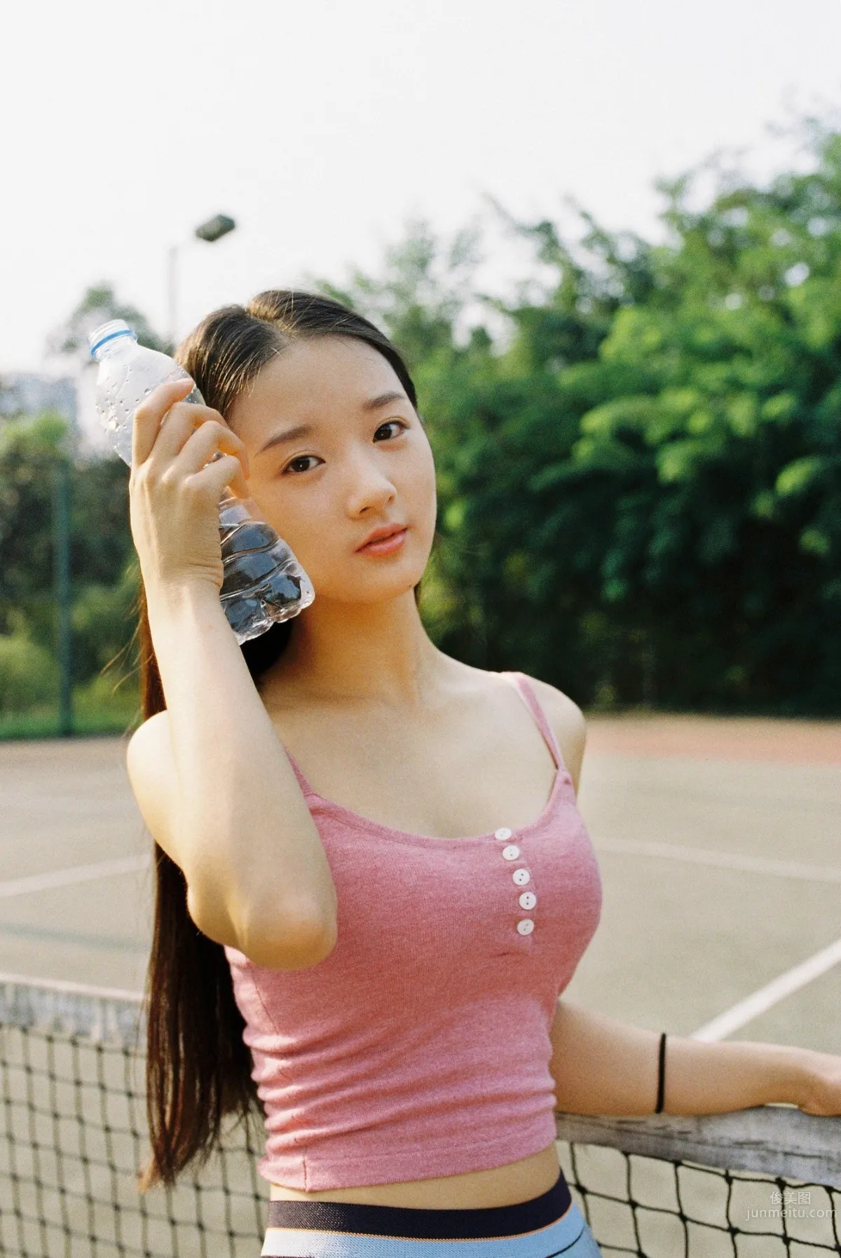 Yinyue Liao: Moon photo 33