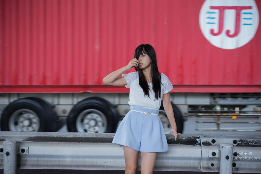 Akane Suzuki, Super Pure Outdoor Photos photo 11