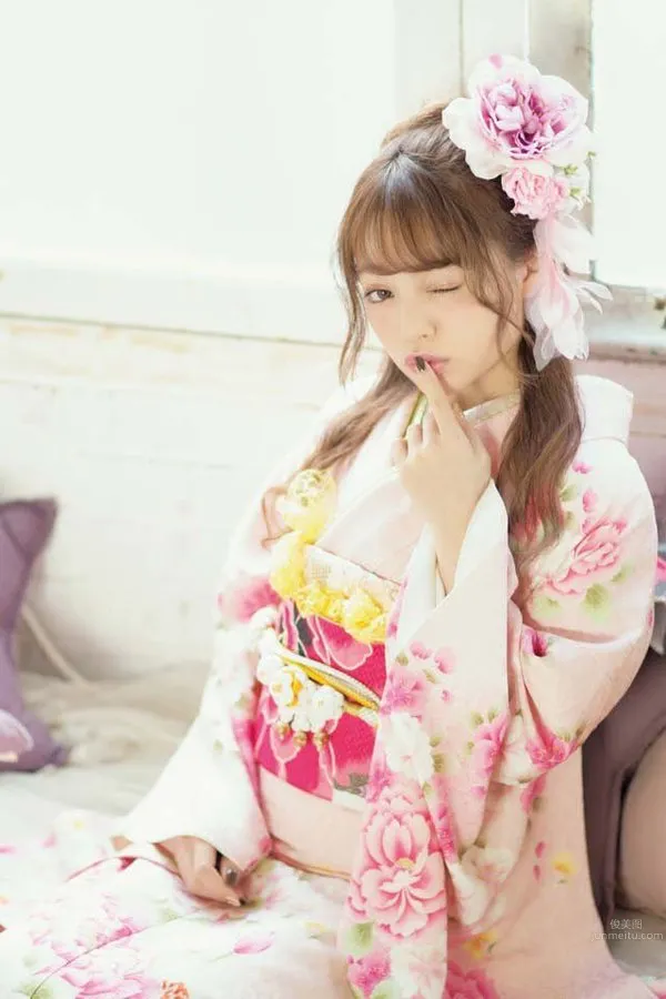 Chisato Yoshiki, Alluring Little Fairy Private Shoot photo 14