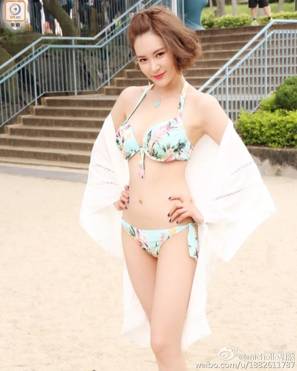 胡然- 短发气质美女微博私房照_3