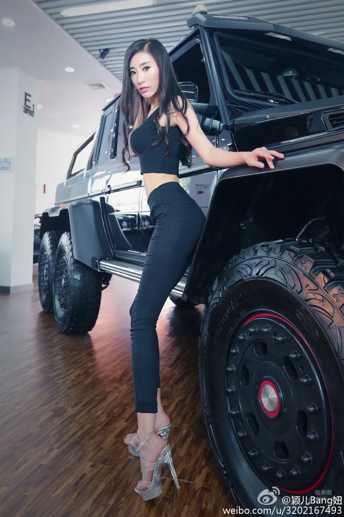 Liu Ying Bang Niu - Leggy Beauty Private Shoot photo 2