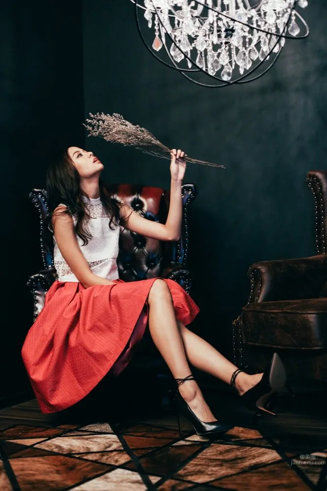Amy Lo, A Fairy-Like Mixed-Race Beauty photo 18