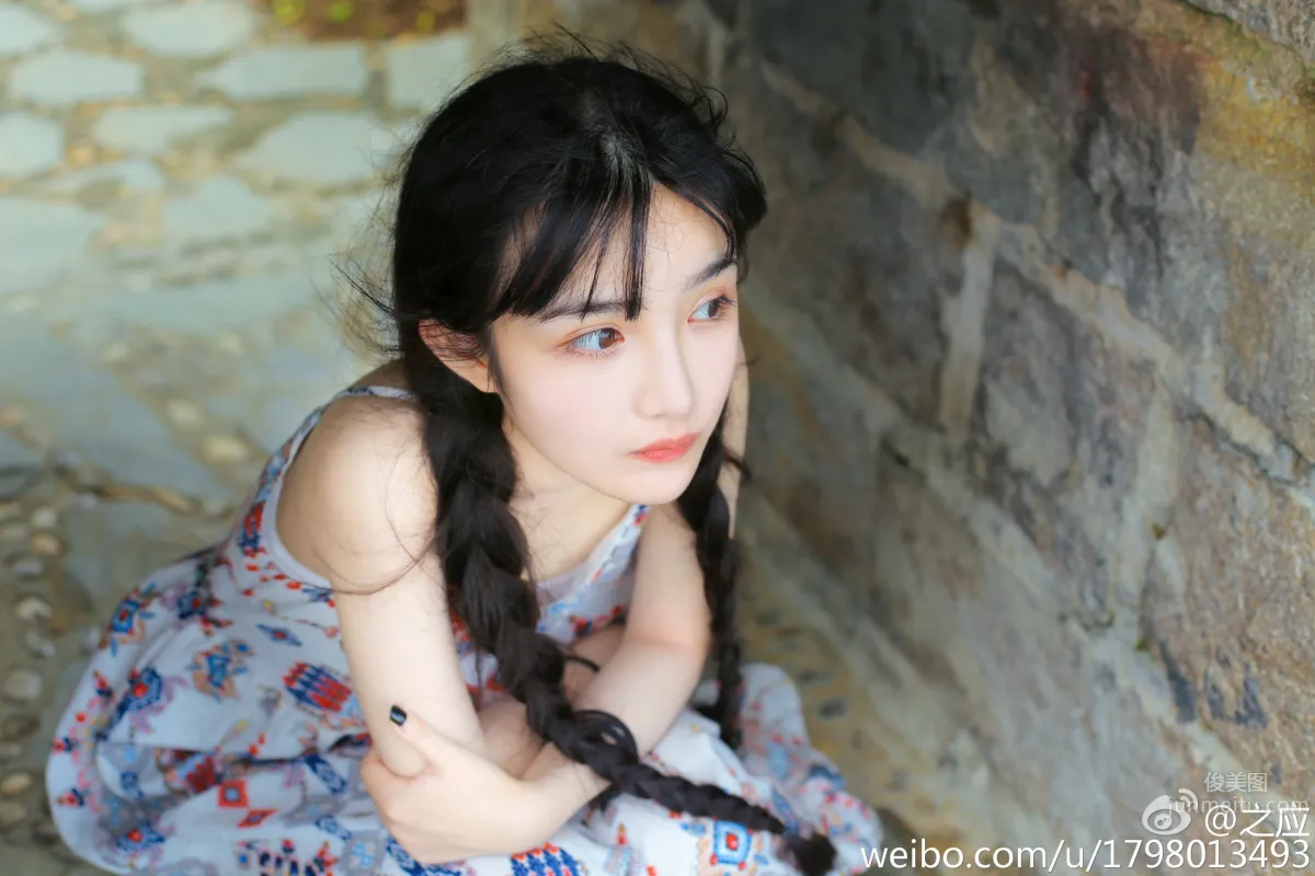 之應- 蘿莉妹子俏皮寫真 18
