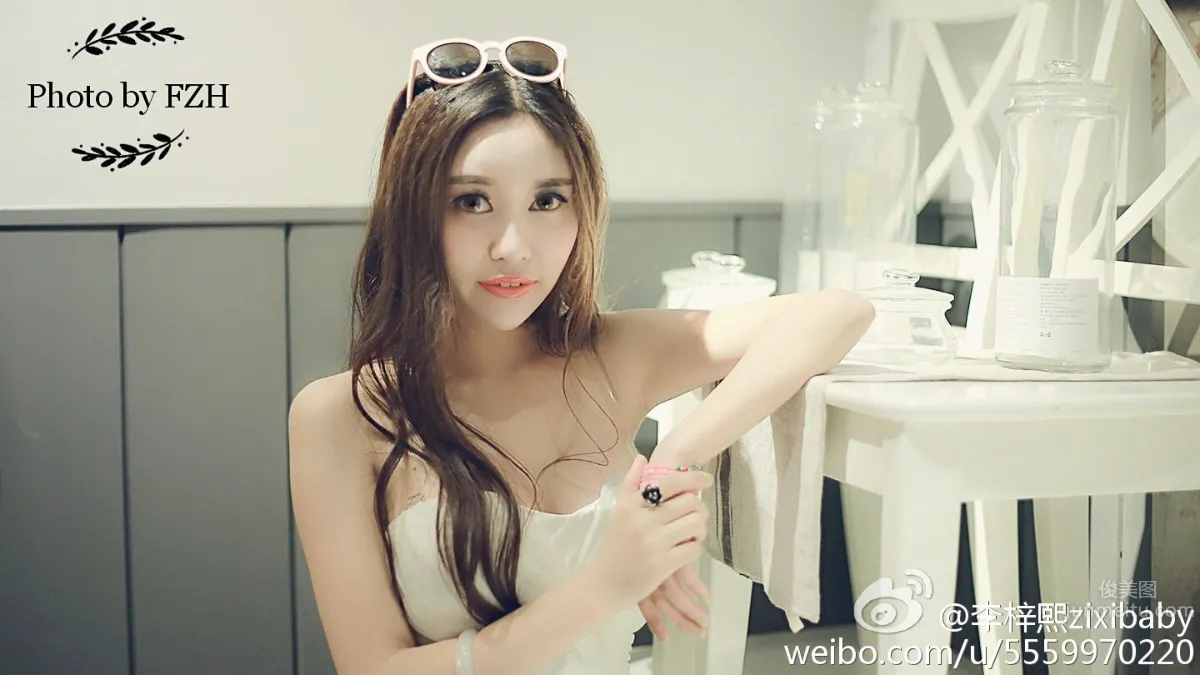 Li Zixi - Weibo Sexy Temptation Photos photo 27