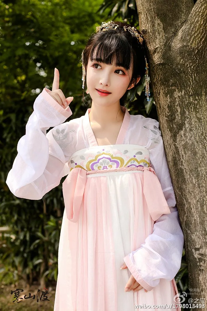 之應- 蘿莉妹子俏皮寫真 5