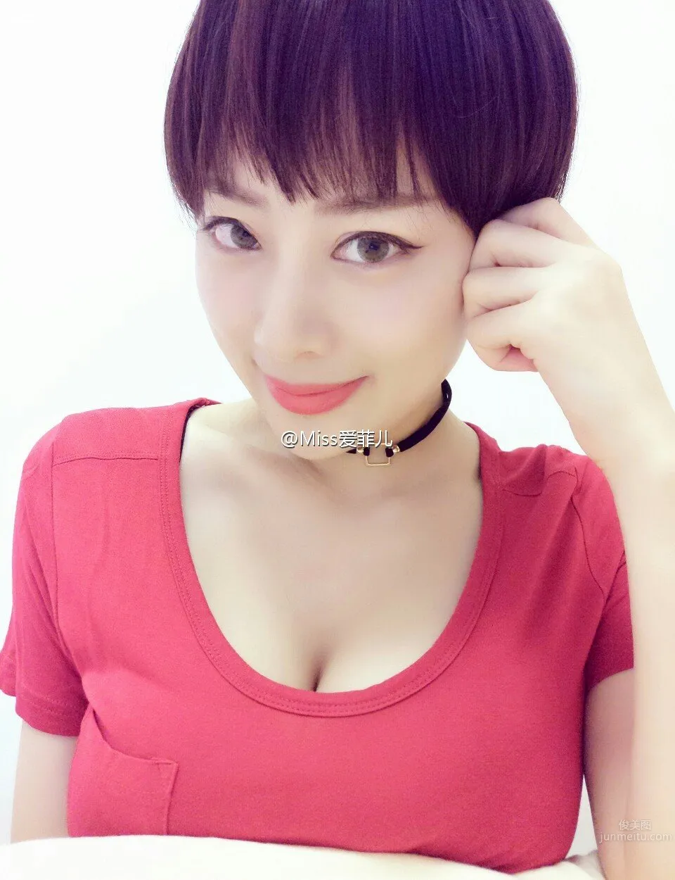 Miss Aifeier, 32H Natural Big Bunny Beauty Streamer photo 6