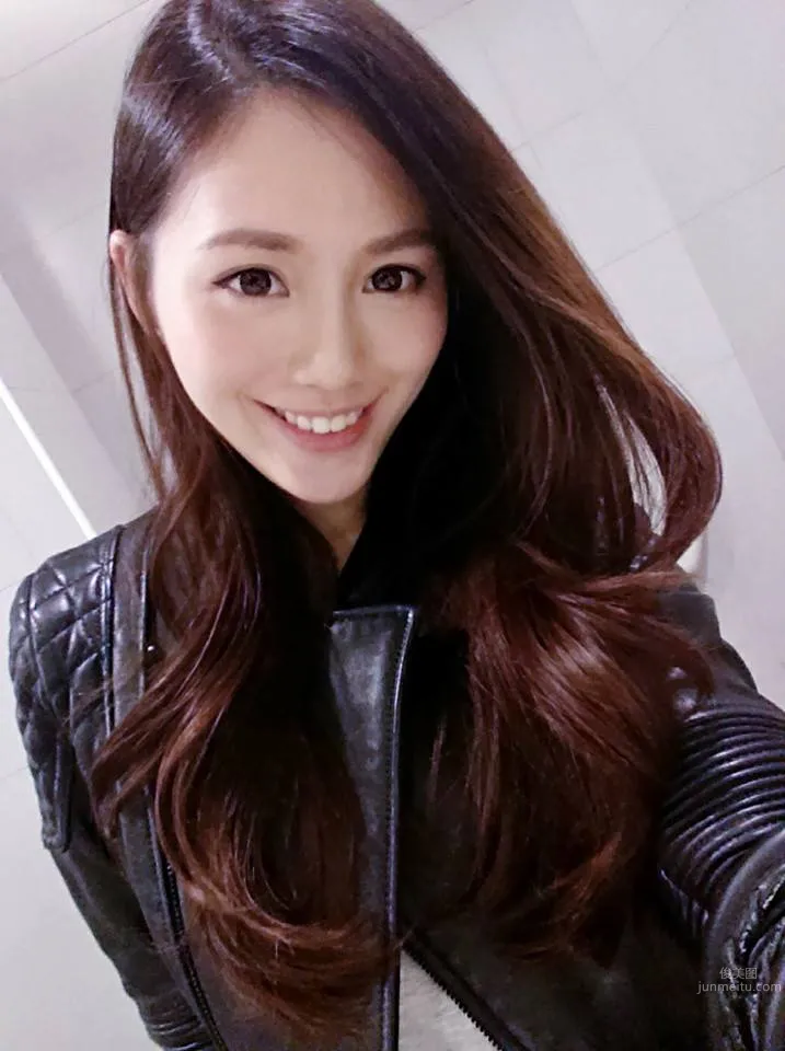 Ni Yuru - Sweet Selfie Beauty with a Great Figure photo 9