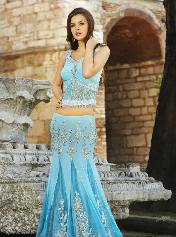 Neha Dalvi, India's National Treasure Ice Beauty photo 10